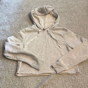 Cropped hoodie